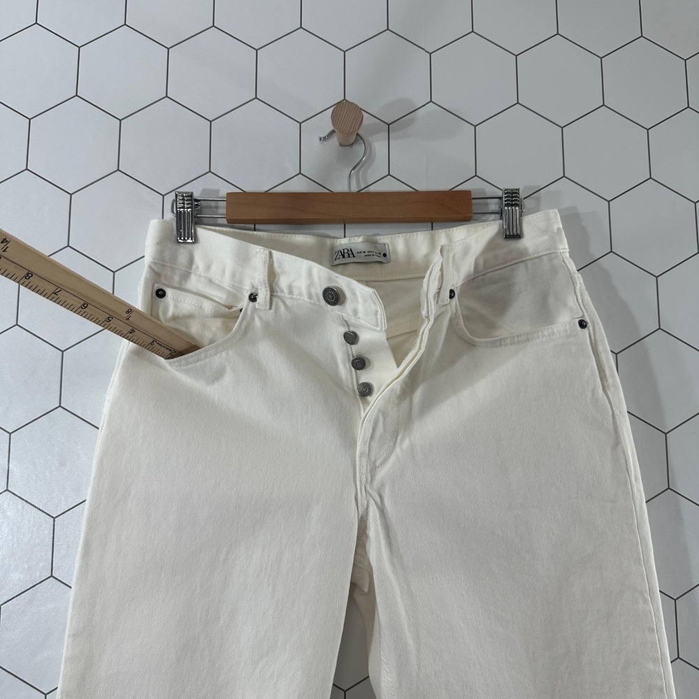 Zara Womens High Rise Straight Leg Jeans Off White Cream Button Fly Size 6 28 - Picture 4 of 9